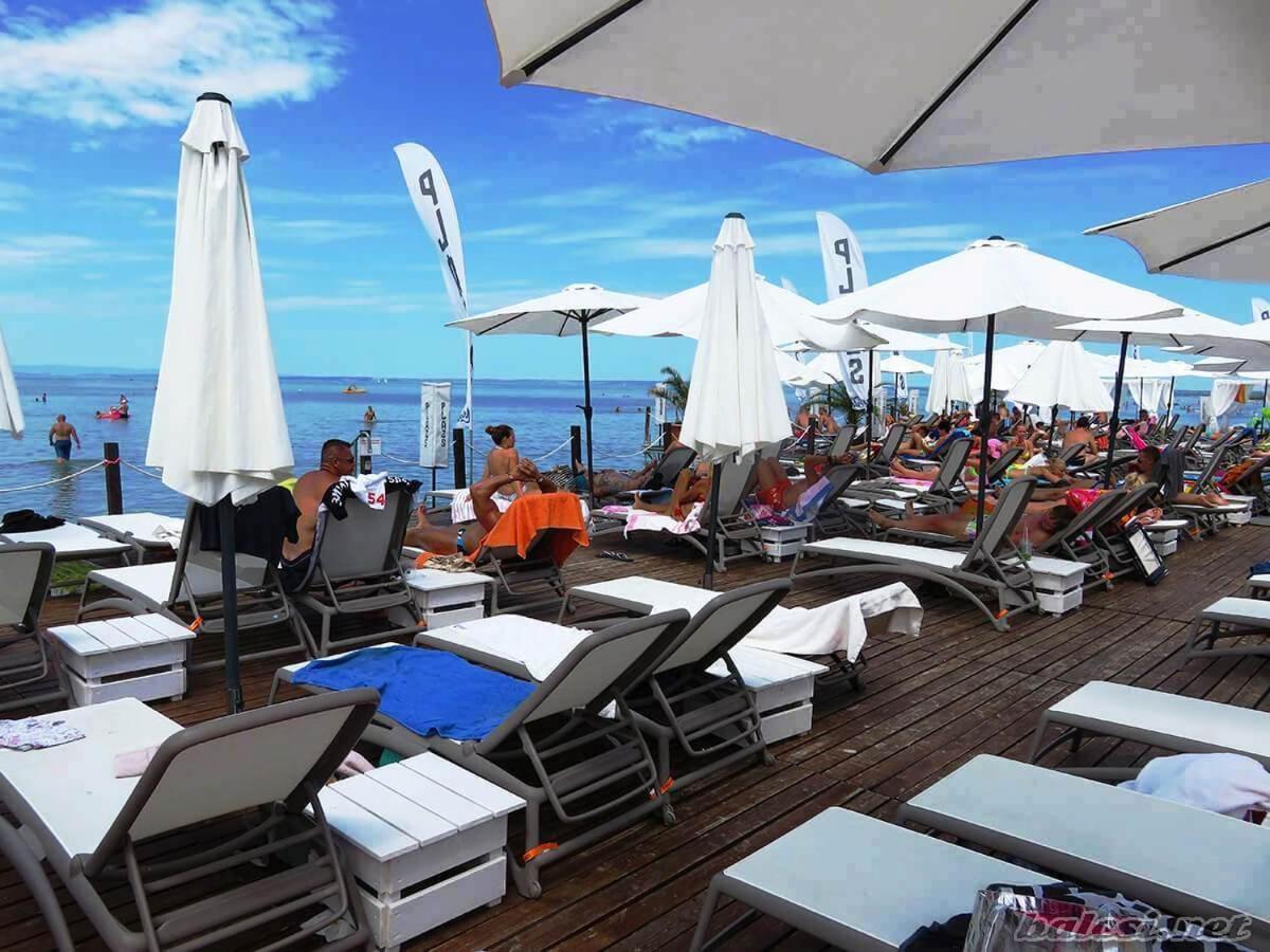 Balaton Wellness Apartman Siofok Bagian luar foto