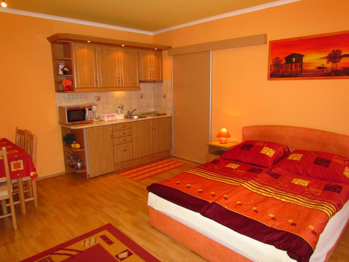 Balaton Wellness Apartman Siofok Bagian luar foto
