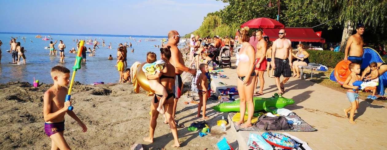 Balaton Wellness Apartman Siofok Bagian luar foto