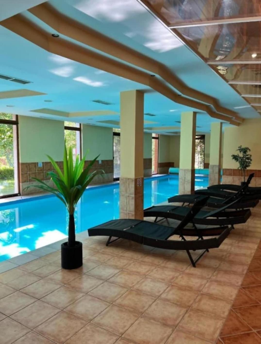 Balaton Wellness Apartman Siofok Bagian luar foto