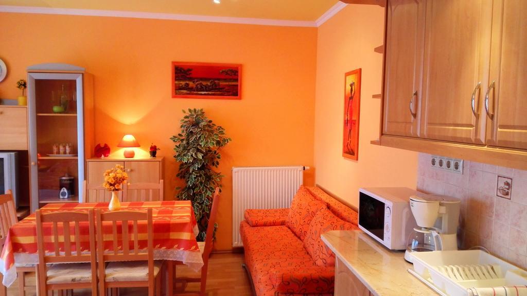 Balaton Wellness Apartman Siofok Ruang foto